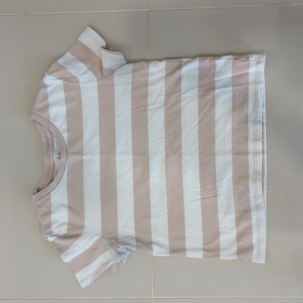 GAP striped shirt